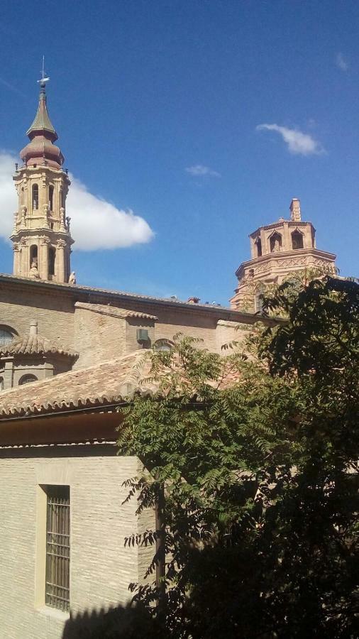 Dean Dos Catedrales Lägenhet Zaragoza Exteriör bild